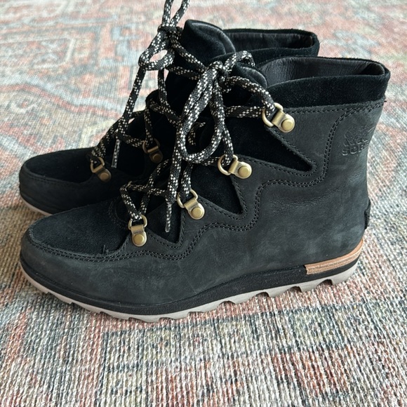 Sorel Black Sneakchic Alpine Ankle Boots - Picture 4 of 9